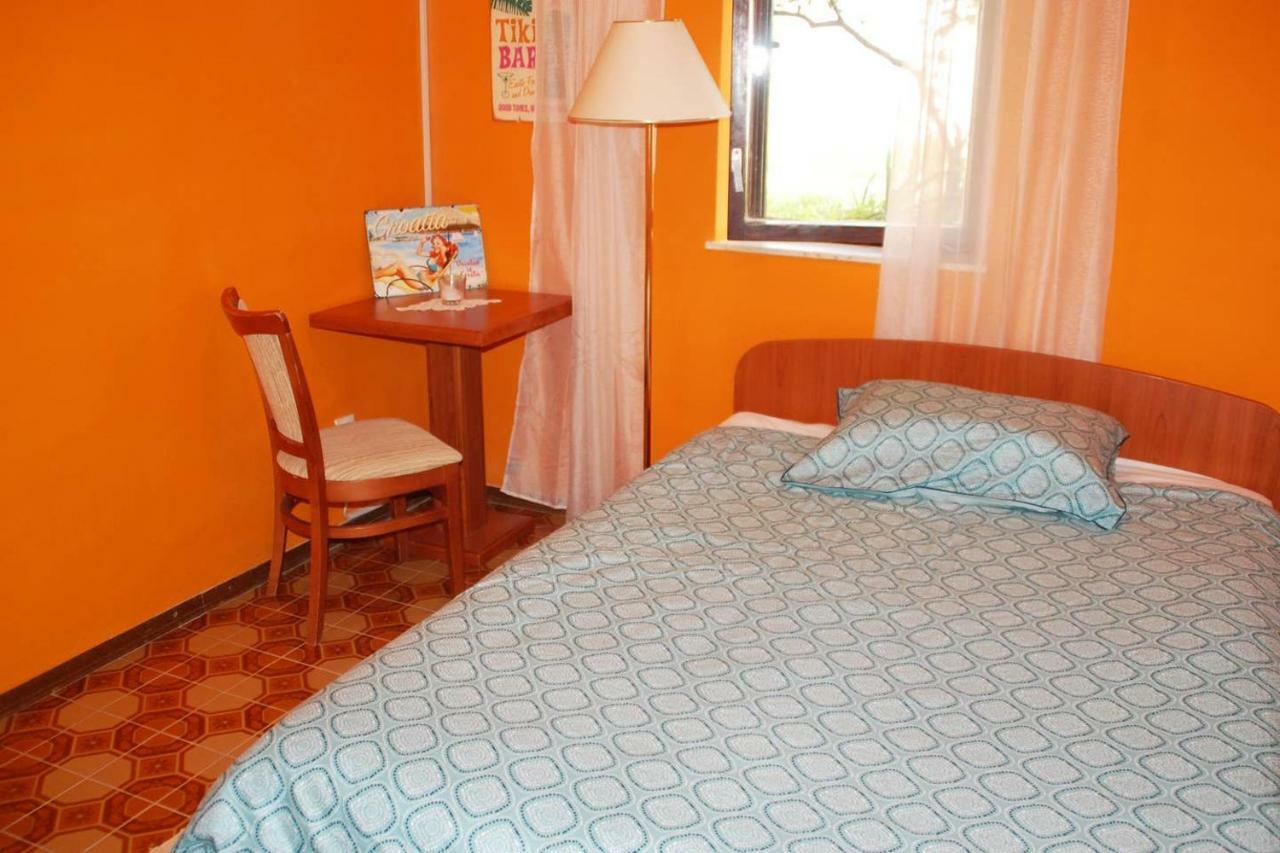 Studio Apartman Ziganto อิตชิชี ภายนอก รูปภาพ